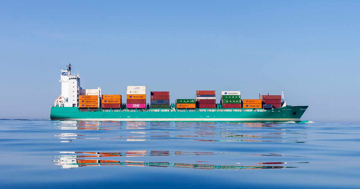 Cargo ship at the Baltic Sea. (Photo: Lasse Hendriks / Shutterstock)